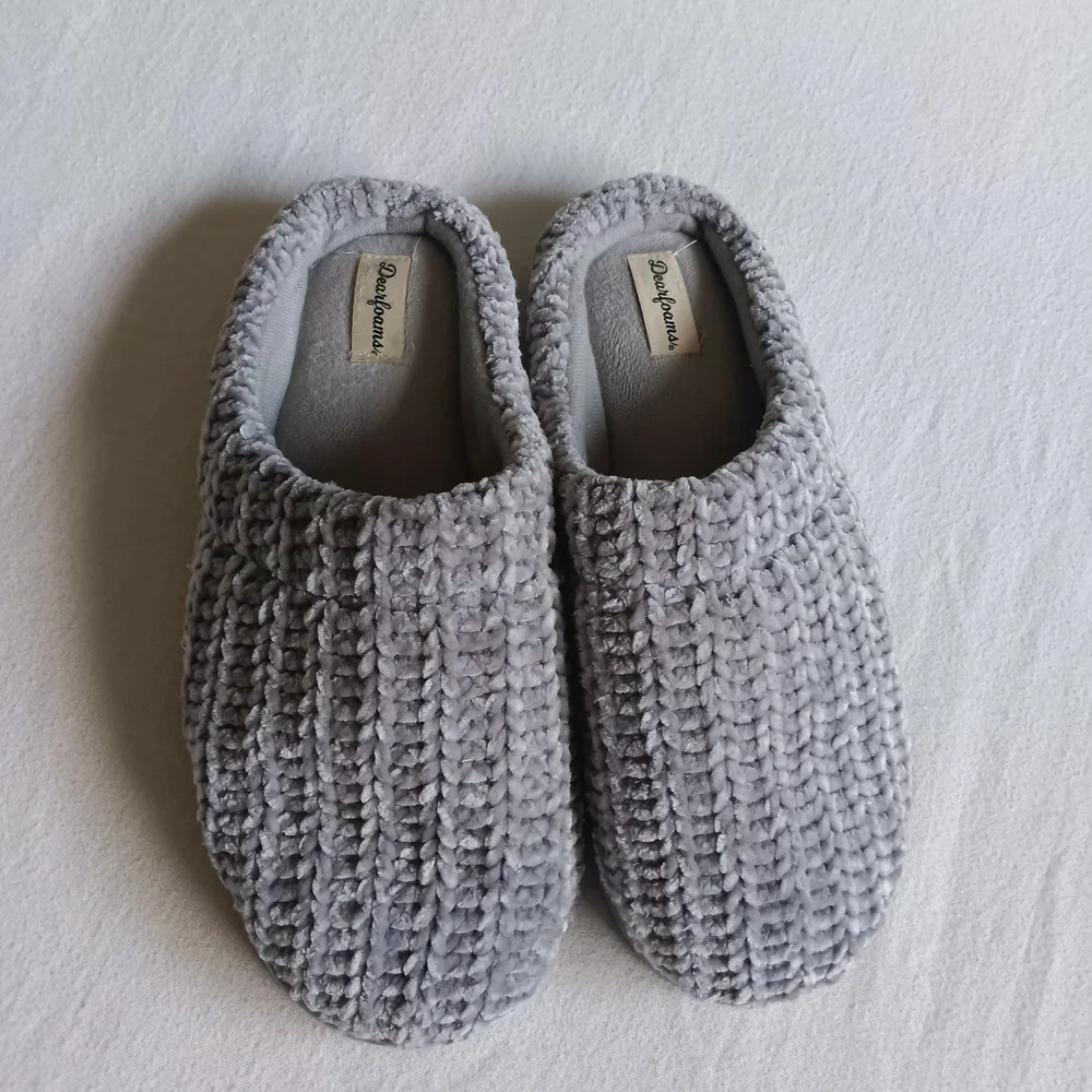 Dearfoams Men Sz XL 9-10 Soft Gray Slippers